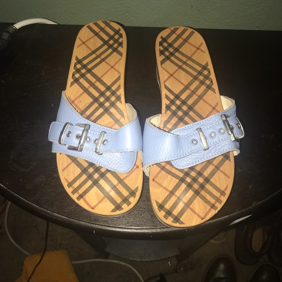 💯Authentic Burberry Clogs - Picture 1 of 4